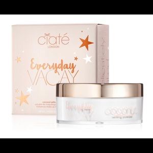 Everyday Vacay Coconut Setting Powder